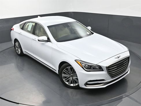 Used 2018 Genesis G80 3.8 image 30