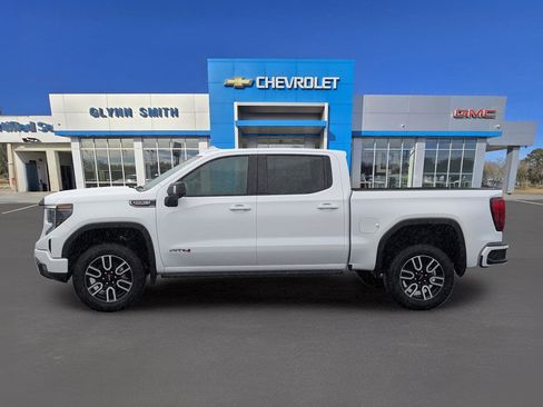 Used 2026 GMC Sierra 1500 AT4 w/ AT4 Premium Package AWD/4WD image 13