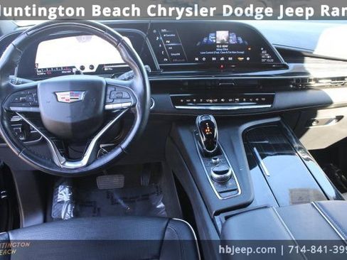 Used 2024 Cadillac Escalade Sport image 13