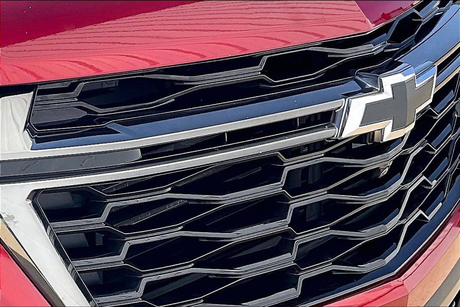 Used 2023 Chevrolet Traverse RS FWD image 35
