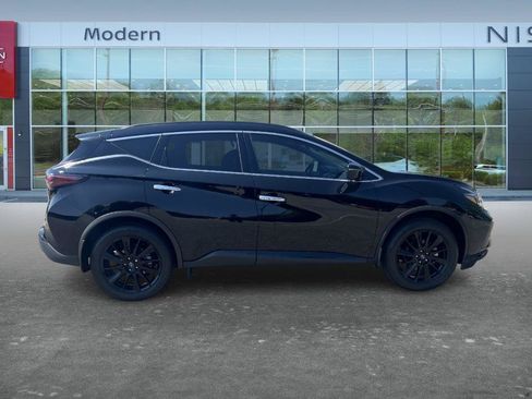 Certified 2024 Nissan Murano SV w/ SV Midnight Edition Package FWD image 4