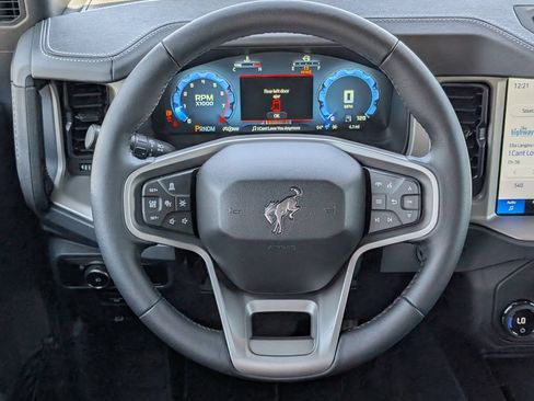 New 2026 Ford Bronco Outer Banks AWD/4WD image 9