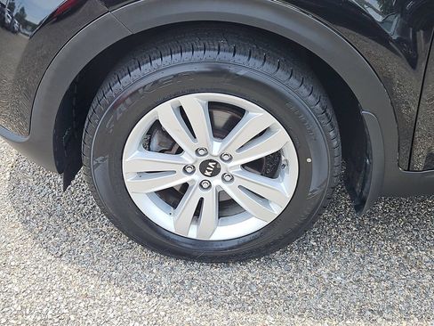 Used 2018 Kia Sportage LX AWD/4WD image 7