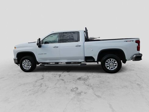 Used 2021 Chevrolet Silverado 2500 LTZ image 5