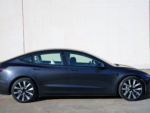 Used 2024 Tesla Model 3 RWD image 55