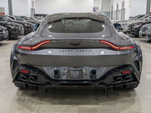Used 2025 Aston Martin V8 Vantage Coupe RWD image 6