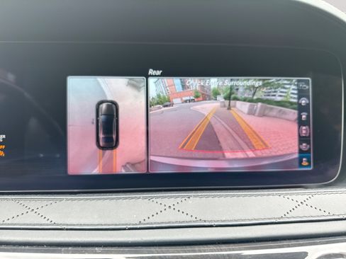 Used 2019 Mercedes-Benz S 560 4MATIC Sedan image 25