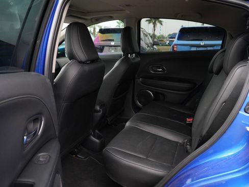 Used 2022 Honda HR-V EX-L image 16