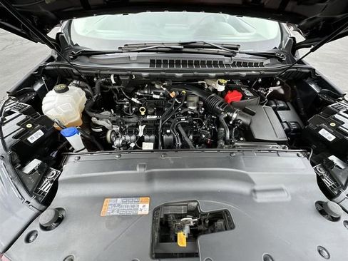Used 2024 Ford Edge SEL image 28