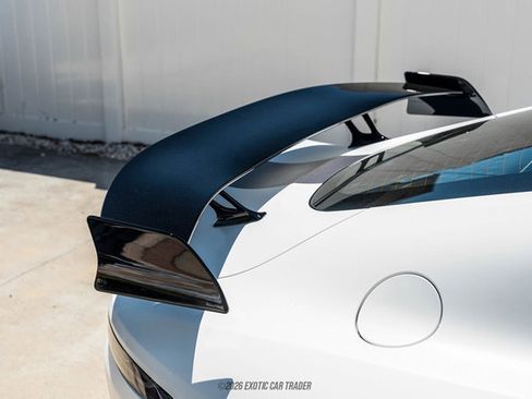 Used 2022 Aston Martin V8 Vantage Coupe image 49