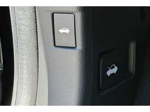 Used 2024 Honda Accord EX image 42