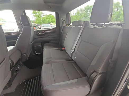 Used 2023 Chevrolet Silverado 1500 RST w/ Z71 Off-Road Package AWD/4WD image 24