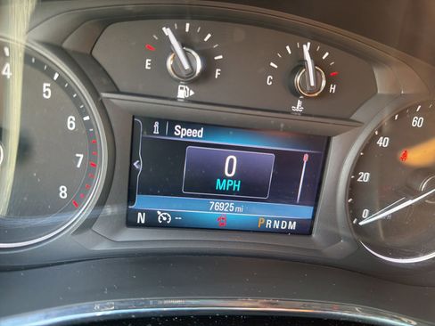 Used 2019 Buick Encore Essence w/ Safety Package II FWD image 4