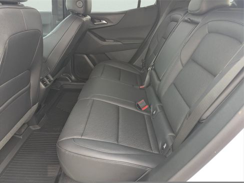 New 2026 Chevrolet Equinox LT w/ Convenience Package II image 24