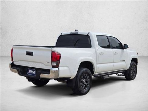 Used 2023 Toyota Tacoma SR5 RWD image 5