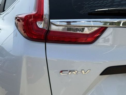 Used 2019 Honda CR-V LX image 6