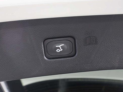 Used 2023 Ford Edge SEL w/ Convenience Package AWD/4WD image 20