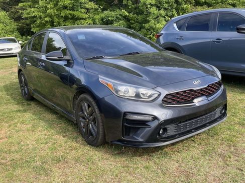 Used 2021 Kia Forte GT-Line w/ GT-Line Premium Package FWD image 3