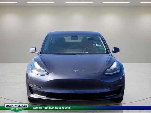 Used 2018 Tesla Model 3 Long Range AWD/4WD image 9