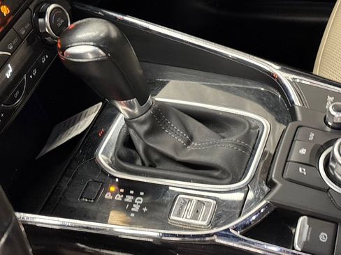 Used 2018 MAZDA CX-9 Grand Touring image 24