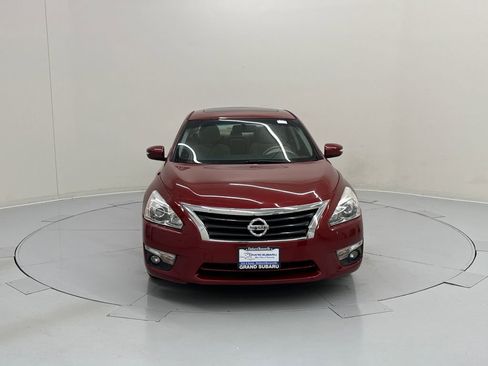Used 2015 Nissan Altima 2.5 SV w/ Convenience Package FWD image 8