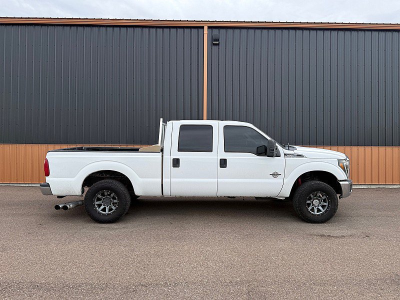 Used 2011 Ford F250 XLT w/ FX4 4X4 Off-Road Pkg image 3