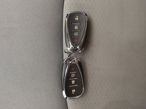 Used 2020 Chevrolet Malibu LS w/ Driver Confidence Package II image 32