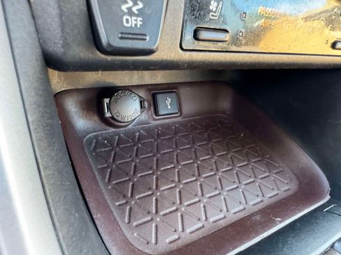 Used 2021 Toyota RAV4 Limited w/ Limited Grade Weather Package AWD/4WD image 35
