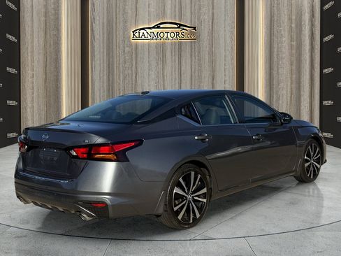 Used 2022 Nissan Altima 2.5 SR image 7