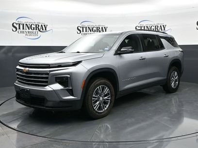 Used 2026 Chevrolet Traverse LT