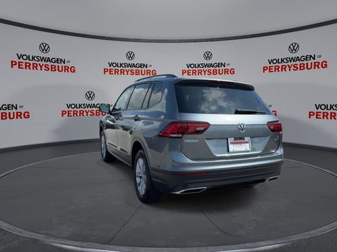 Used 2018 Volkswagen Tiguan S w/ 3rd Row Seat Package AWD/4WD image 6