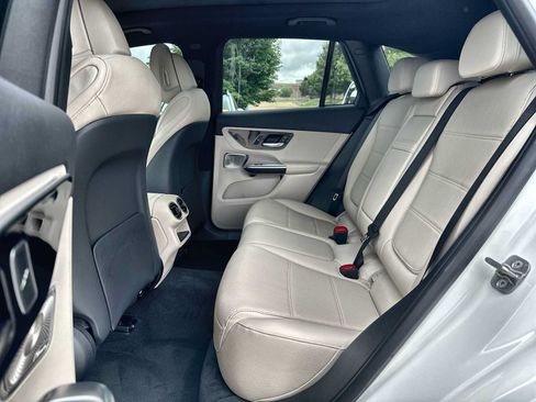 New 2026 Mercedes-Benz GLC 300 image 4