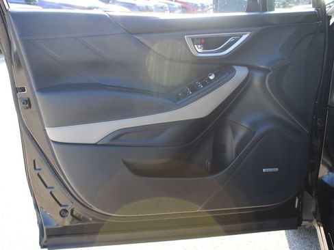 Used 2024 Subaru Forester Limited image 9