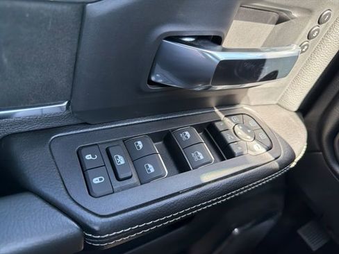 New 2026 RAM 3500 Laramie AWD/4WD image 29