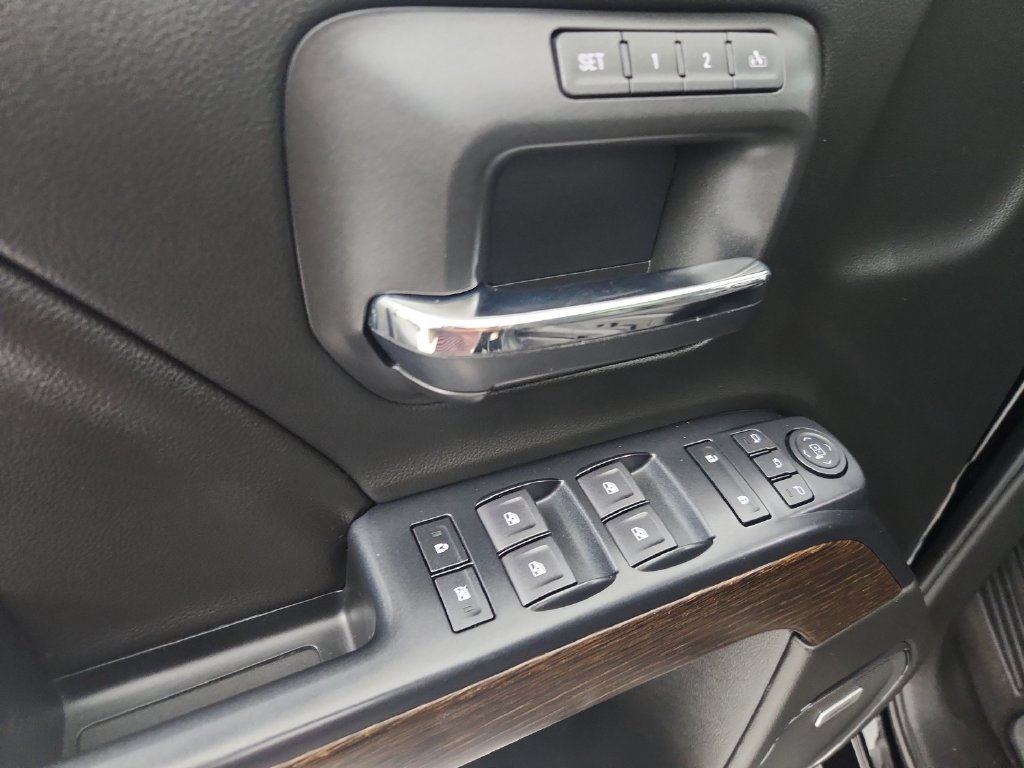 Used 2018 GMC Sierra 1500 Denali w/ Denali Ultimate Package AWD/4WD image 23