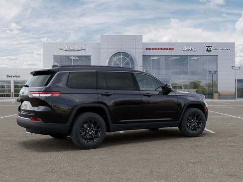 New 2026 Jeep Grand Cherokee L 4WD image 4