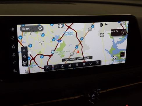 Used 2023 Nissan Ariya FWD image 30
