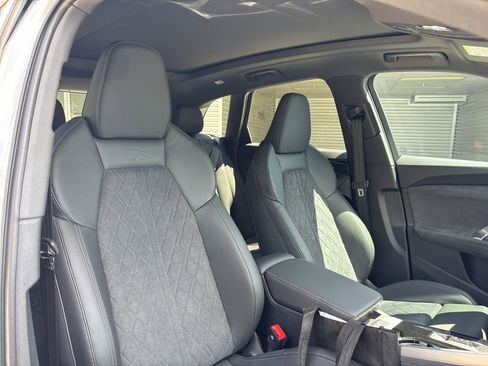 New 2025 Audi SQ5 Premium Plus image 16