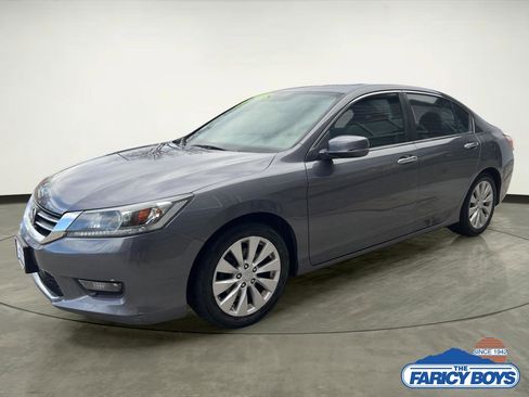 Used 2015 Honda Accord EX image 1