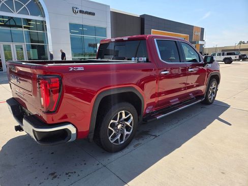 Used 2023 GMC Sierra 1500 SLT AWD/4WD image 3