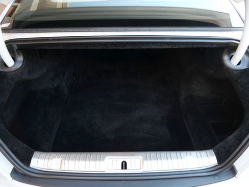 Certified 2021 Rolls-Royce Wraith w/ Rolls-Royce Signature Package RWD image 31