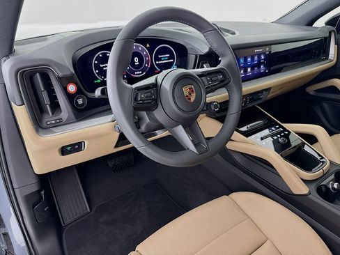 New 2026 Porsche Cayenne AWD/4WD image 4