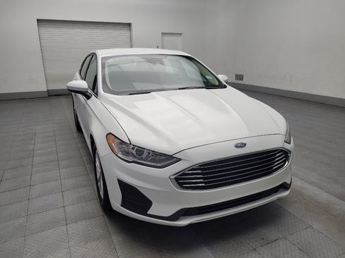 Used 2020 Ford Fusion SE image 13
