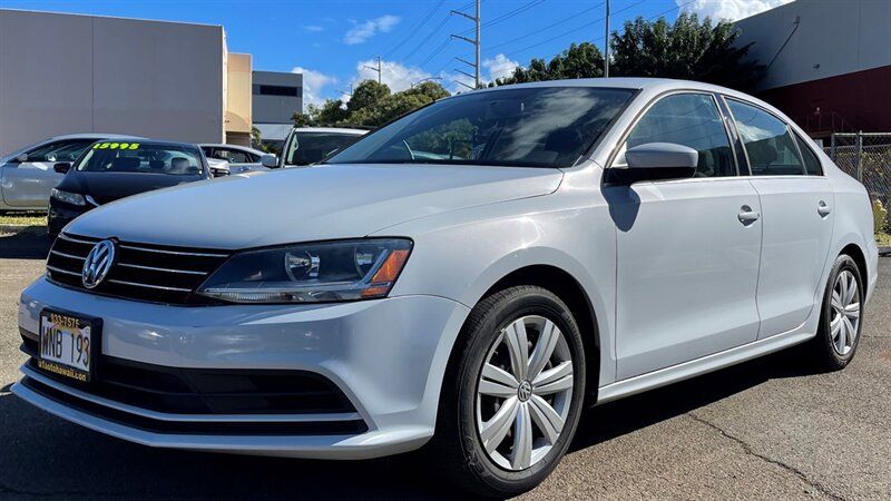 Used 2017 Volkswagen Jetta S FWD image 1