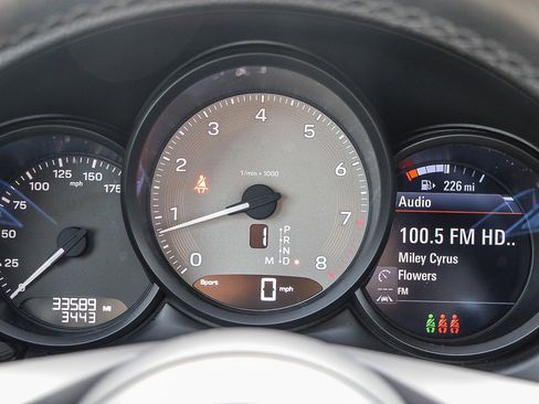 Used 2023 Porsche Macan S image 23