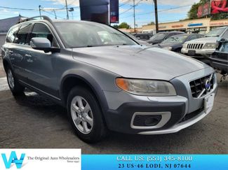 Used 2010 Volvo XC70 3.2 image 1