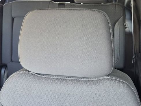 Used 2023 GMC Yukon SLE image 21