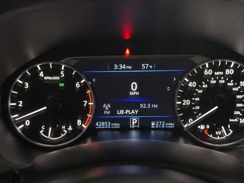 Used 2024 Nissan Altima 2.5 SV image 30