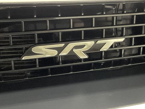 Used 2015 Dodge Challenger SRT Hellcat image 6