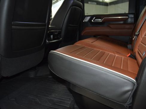 Used 2024 GMC Sierra 2500 Denali Ultimate image 45